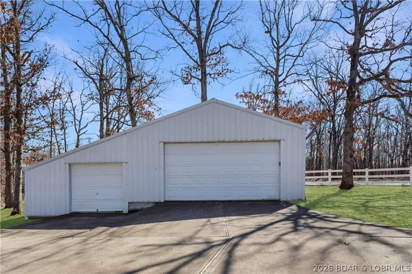 $3,250,000 | 795 Blue Water Bay Drive, Sunrise Beach, MO 65079