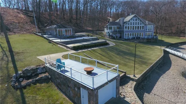 $3,250,000 | 795 Blue Water Bay Drive, Sunrise Beach, MO 65079