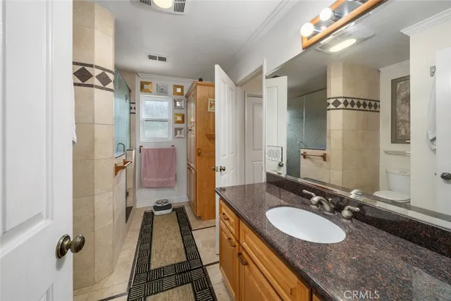 a view of under construction room