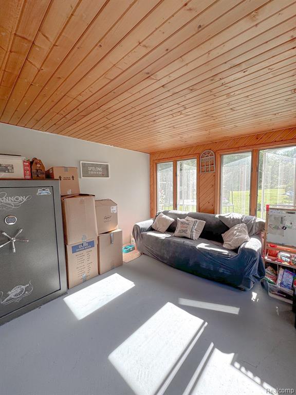 4327 North Gale Road Davison, MI 48423 - Photo 19 of 40