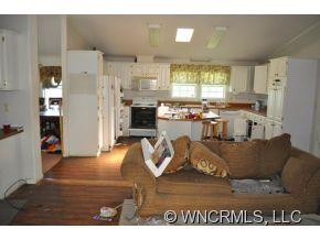 76 Mountain View Road Asheville, NC 28806 - Photo 7 of 24 Gallery Image 7