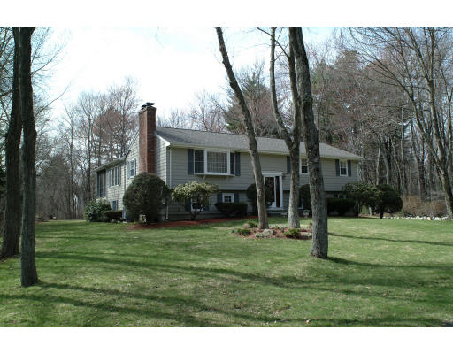 172 Tamarack Road Westwood, MA 02090 - Photo 1 of 12 Gallery Image 1