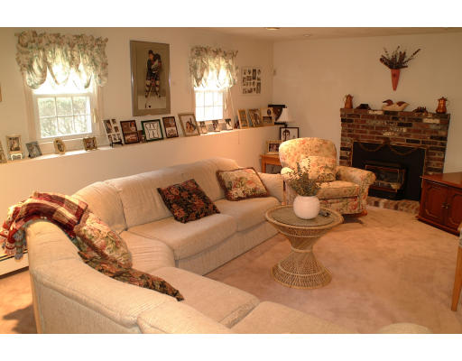 172 Tamarack Road Westwood, MA 02090 - Photo 12 of 12 Gallery Image 12