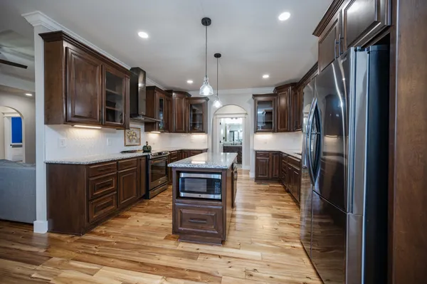 $675,000 | 224 Murray Road, Belvidere, TN 37306