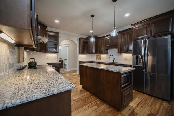 $675,000 | 224 Murray Road, Belvidere, TN 37306