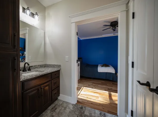 $675,000 | 224 Murray Road, Belvidere, TN 37306