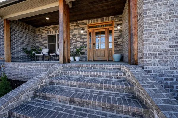 $675,000 | 224 Murray Road, Belvidere, TN 37306