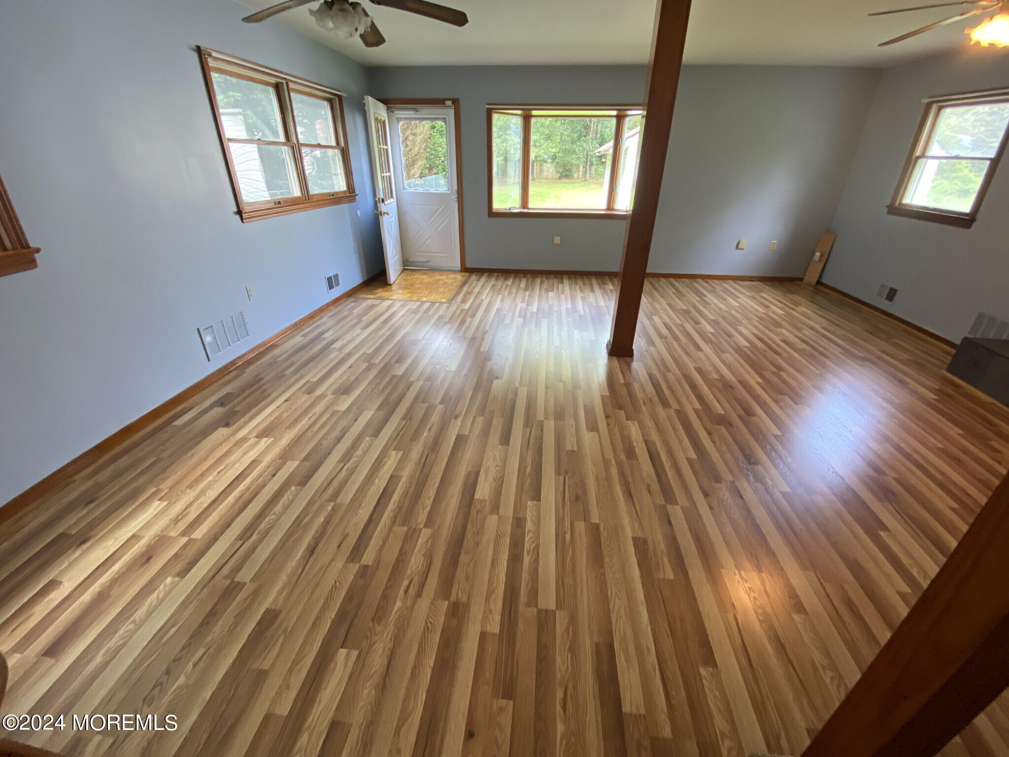 295 Squankum Road Farmingdale, NJ 07727 - Photo 4 of 25 4) 48629-66db6db15e809