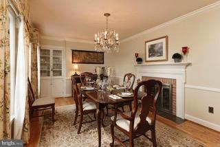 23387 Mersey Road Middleburg, VA 20117 - Photo 12 of 30 Formal Dining Room w/built in China Closet
