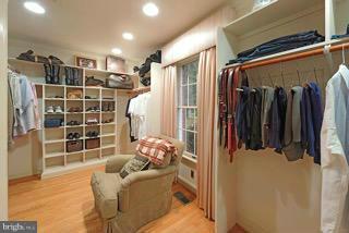 23387 Mersey Road Middleburg, VA 20117 - Photo 19 of 30 View of the spacious walk in Master Closet