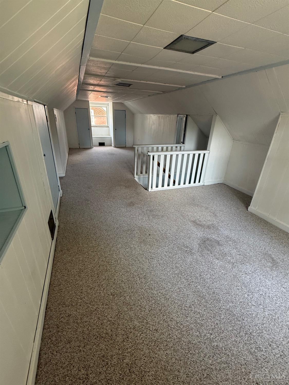 3177 Ebenezer Road Cincinnati, OH 45248 - Photo 20 of 32