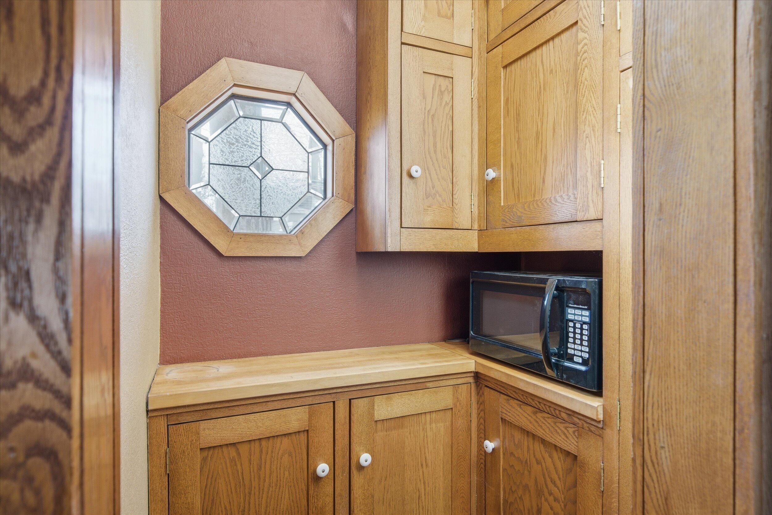 9561 Maple Tree Road Kewaskum, WI 53040 - Photo 8 of 46 Pantry