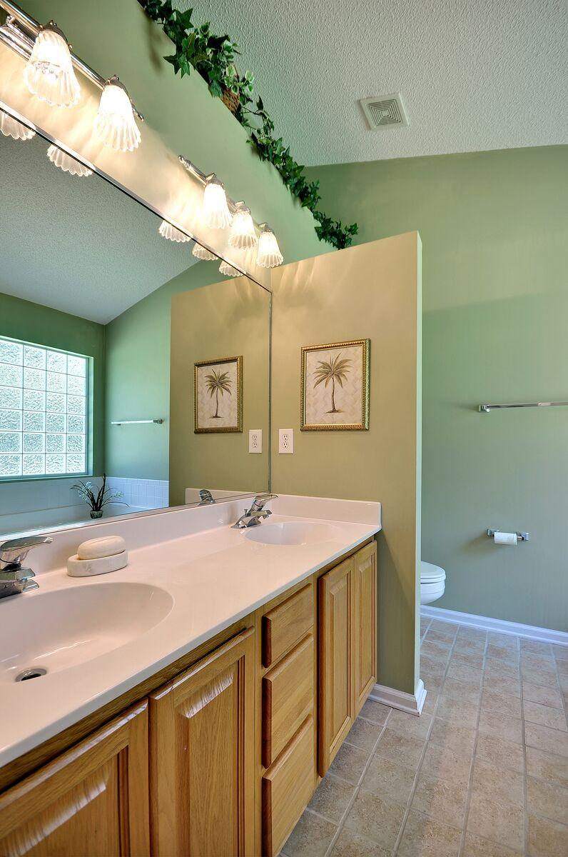 111 Live Oak Road, Unit A Summerville, SC 29485 - Photo 12 of 21 caron 23
