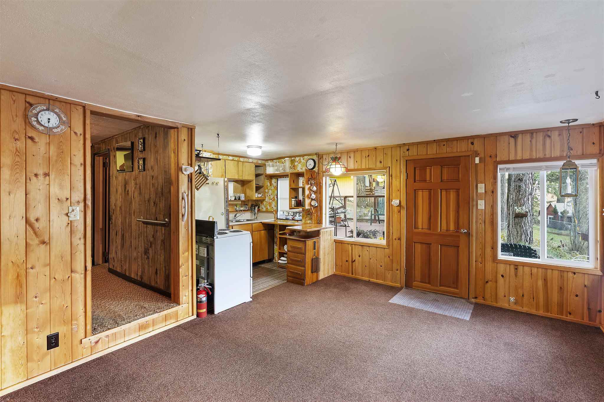 4047 Hanleys Haven Road Loon Lake, WA 99148 - Photo 8 of 33 Gallery Image 8