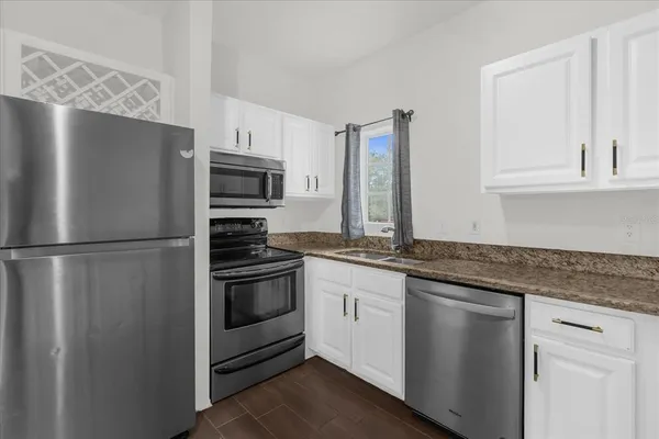 $1,990 | 163 Villa Di Este Terrace, Unit 209, Lake Mary, FL 32746