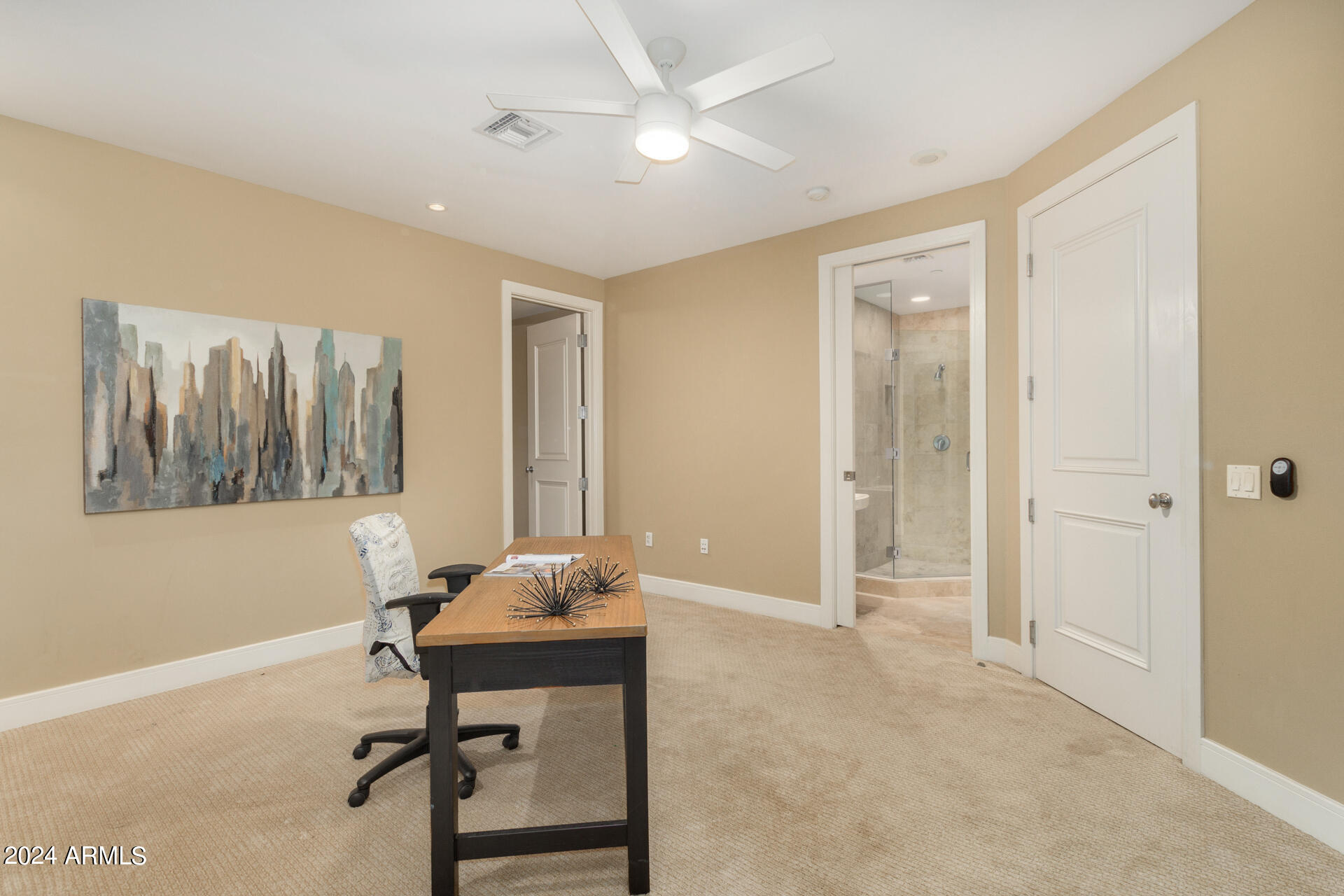 2211 East Camelback Road, Unit 301 Phoenix, AZ 85016 - Photo 30 of 51 Office/Den/Bedroom