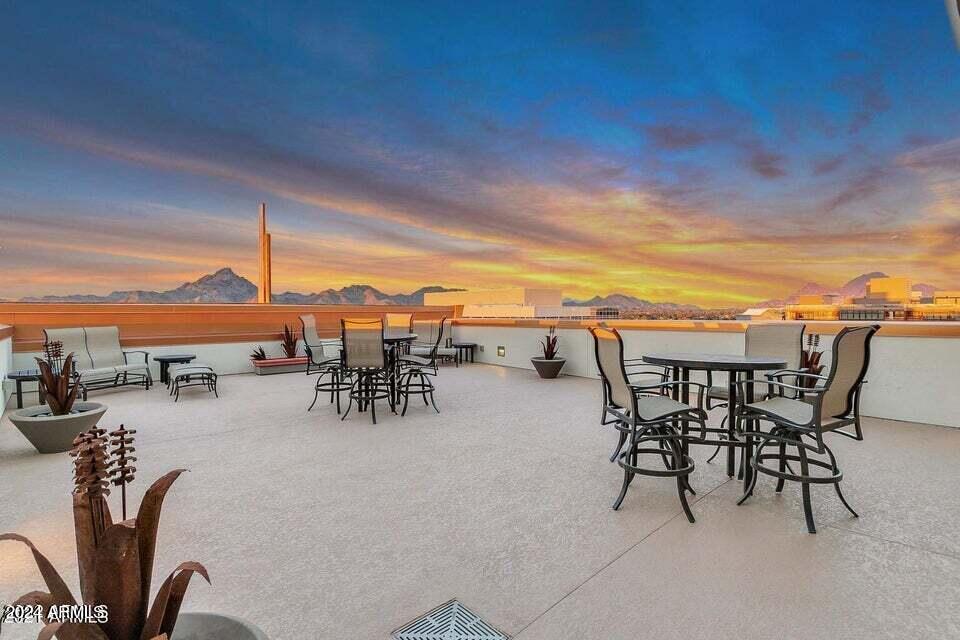 2211 East Camelback Road, Unit 301 Phoenix, AZ 85016 - Photo 45 of 51 Rooftop Entertaining Area