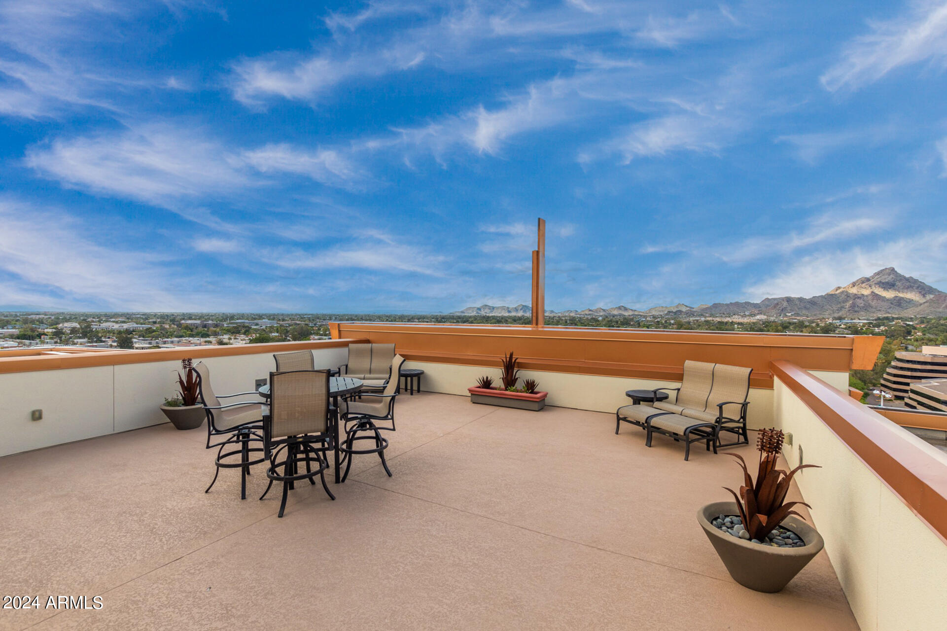 2211 East Camelback Road, Unit 301 Phoenix, AZ 85016 - Photo 47 of 51 North Views