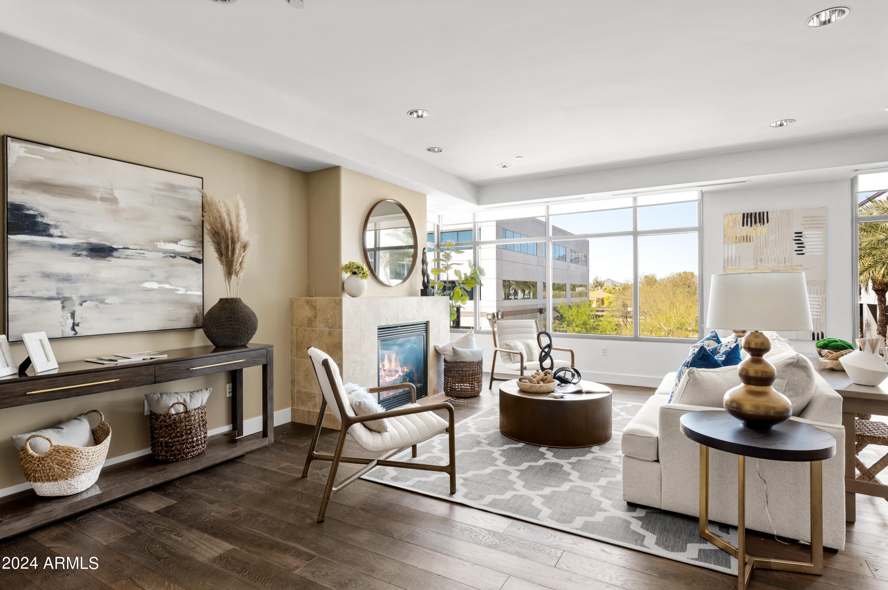 2211 East Camelback Road, Unit 301 Phoenix, AZ 85016 - Photo 6 of 51 2211 new living 2