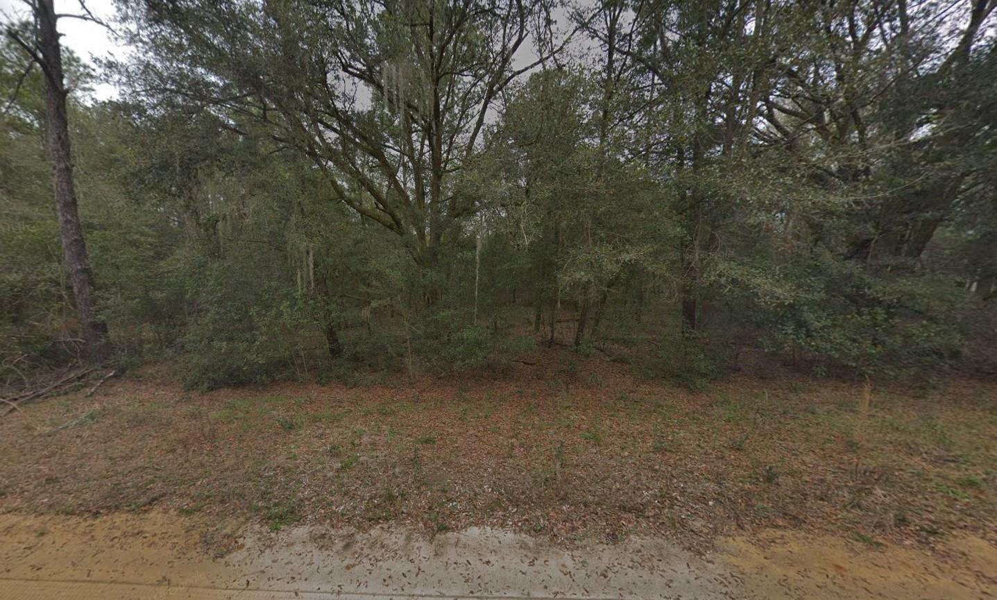 a view of a bath room with a dry space