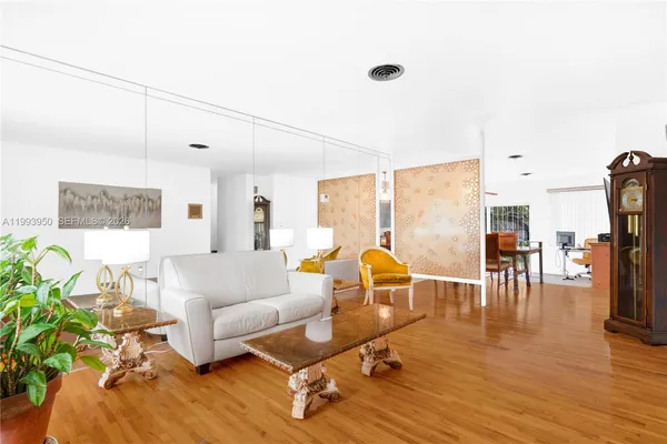 $549,000 | 3011 Northwest 69th Terrace, Miami, FL 33147