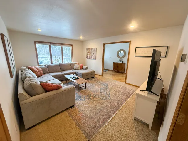 $669,000 | W2518 Blackberry Drive, Taycheedah, WI 53057