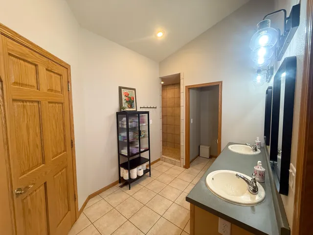 $669,000 | W2518 Blackberry Drive, Taycheedah, WI 53057