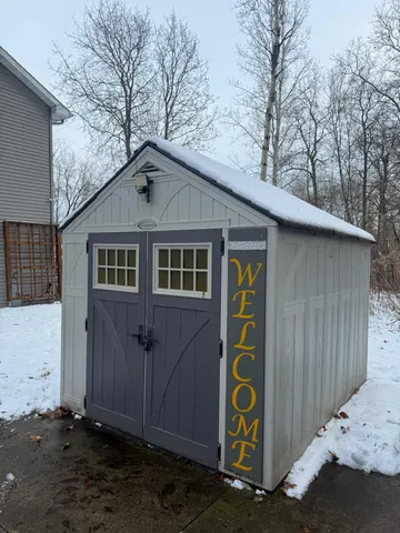 $669,000 | W2518 Blackberry Drive, Taycheedah, WI 53057