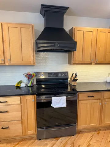 $669,000 | W2518 Blackberry Drive, Taycheedah, WI 53057