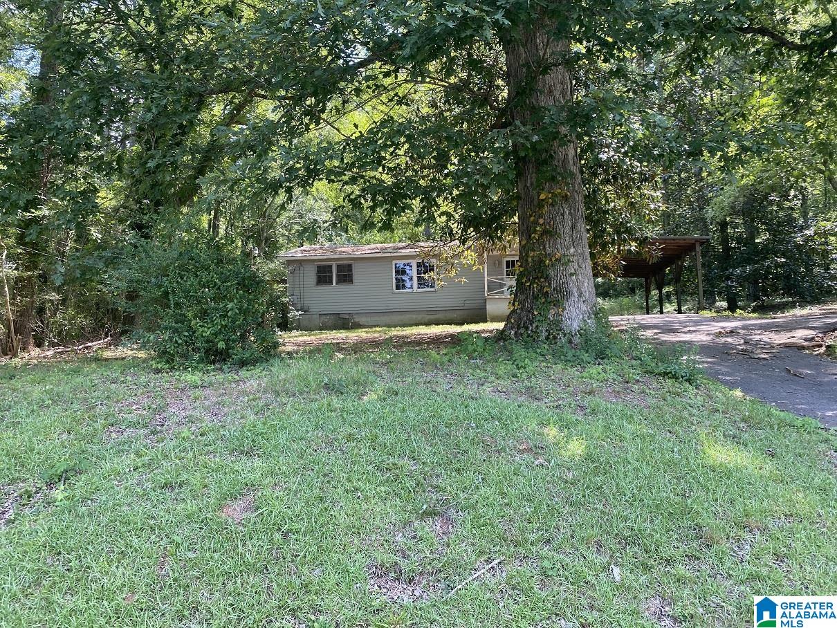 7333 Lake In The Woods Road Trussville, AL 35173 - Photo 2 of 23