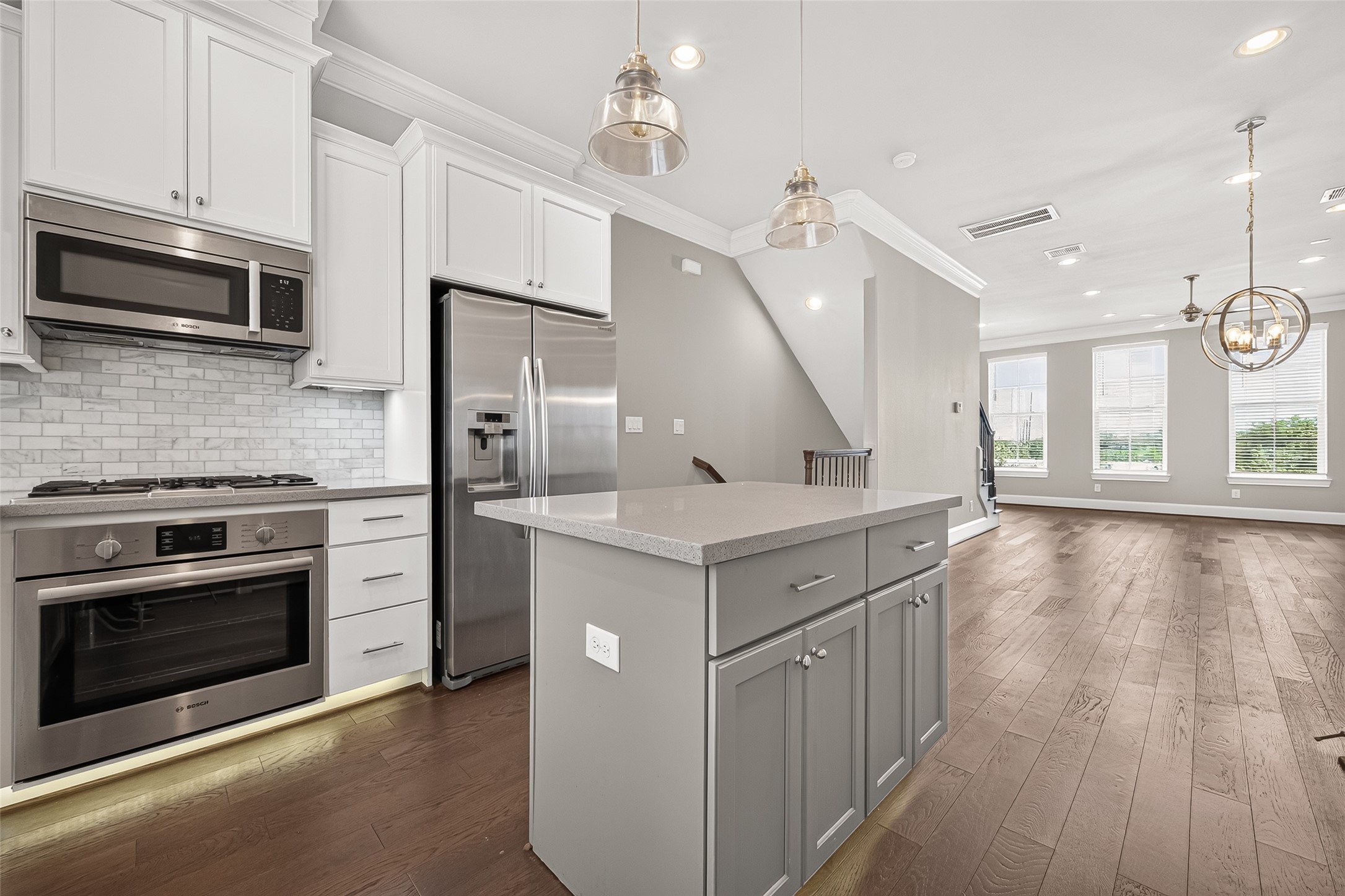 9656 Knight Road Houston, TX 77045 - Photo 18 of 37 Gallery Image 18