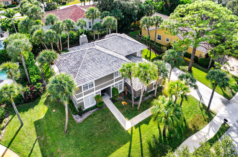 2620 Windham Court Delray Beach, FL 33445 - Photo 49 of 58 a view of a house with a yard and sitting area