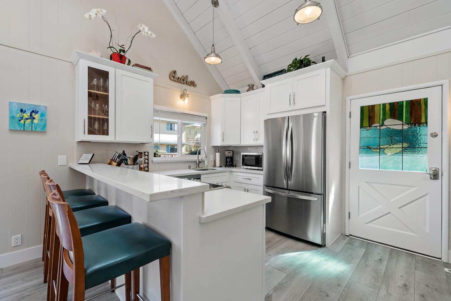 116 Hainline Road Aptos, CA 95003 - Photo 7 of 31 Gallery Image 7