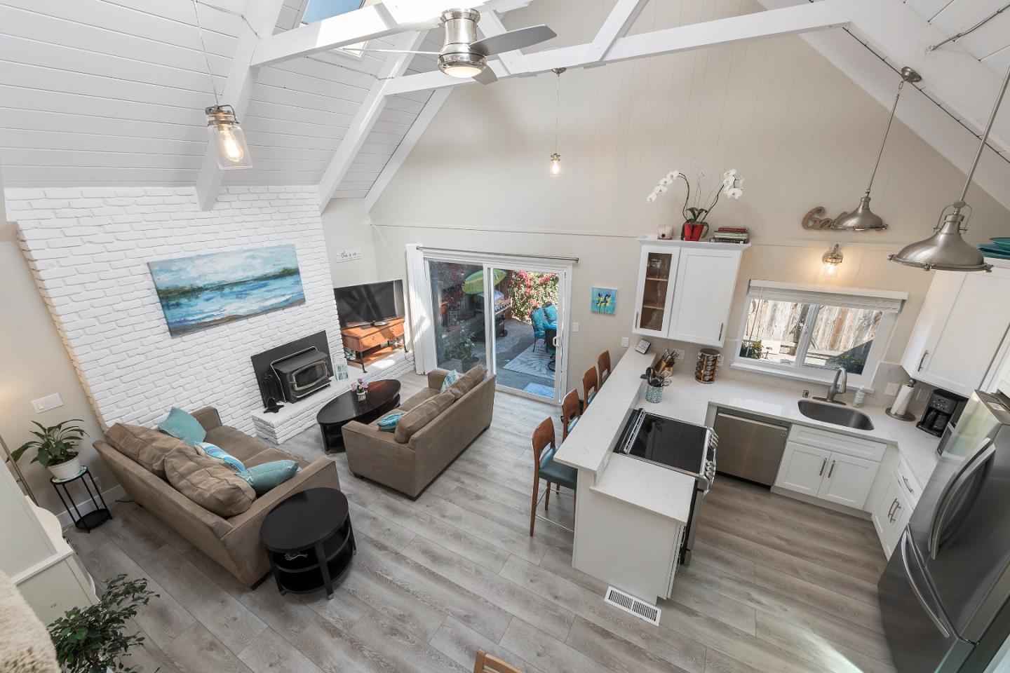 116 Hainline Road Aptos, CA 95003 - Photo 10 of 31 Gallery Image 10
