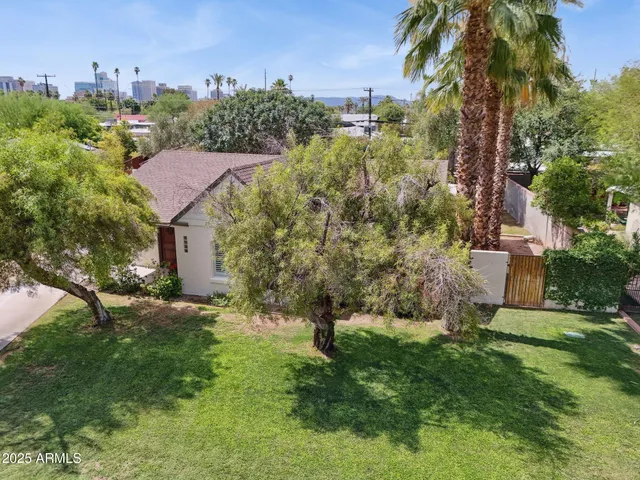 $995,000 | 1614 Palmcroft Way Southeast, Phoenix, AZ 85007