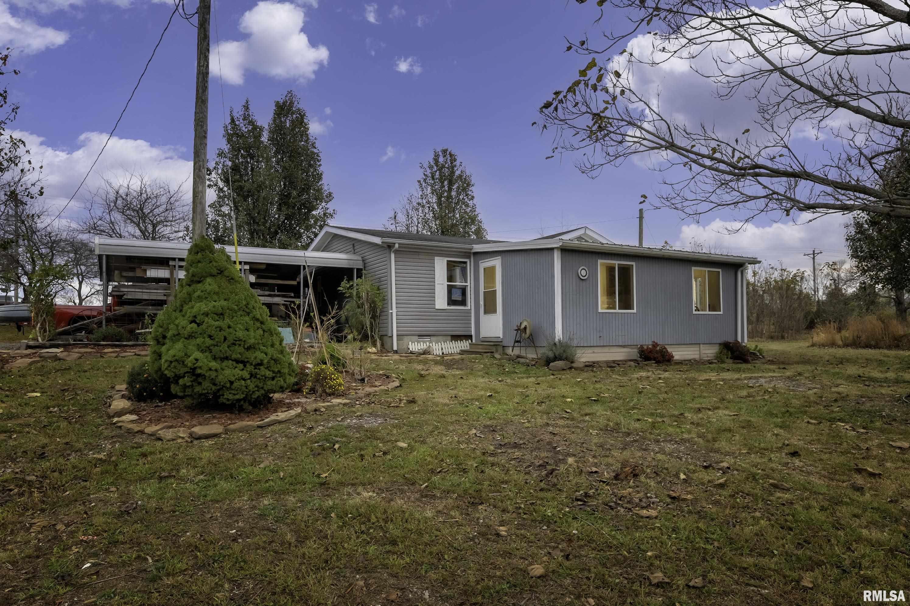2095 Eagle Point Bay Road Goreville, IL 62939 - Photo 1 of 26