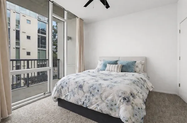 $2,200 | 1600 Barton Springs Road, Unit 2302, Austin, TX 78704