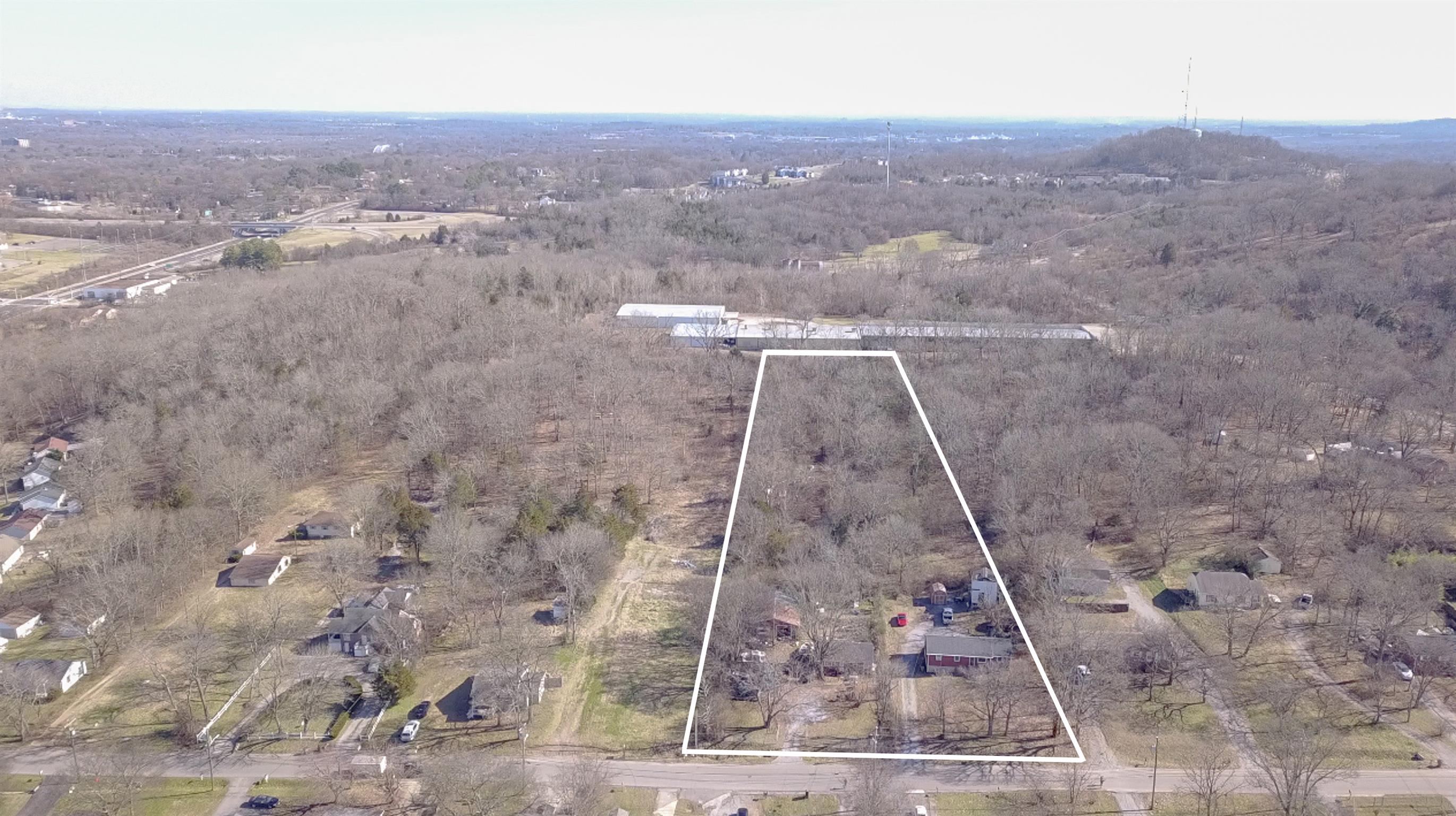 3041 Hillside Road Nashville, TN 37207 - Photo 13 of 15 Gallery Image 13