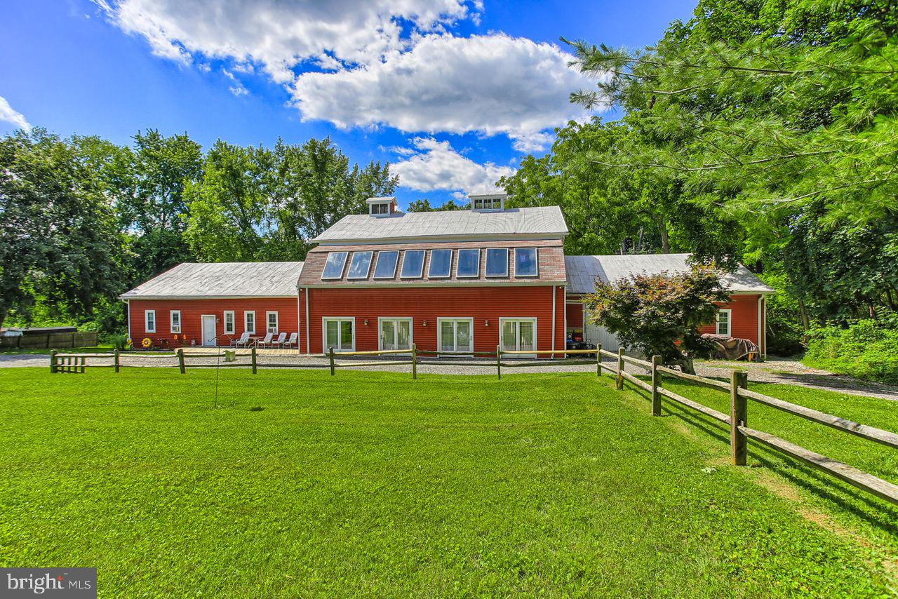 1003 Front Street Delta, PA 17314 - Photo 3 of 64 Gallery Image 3