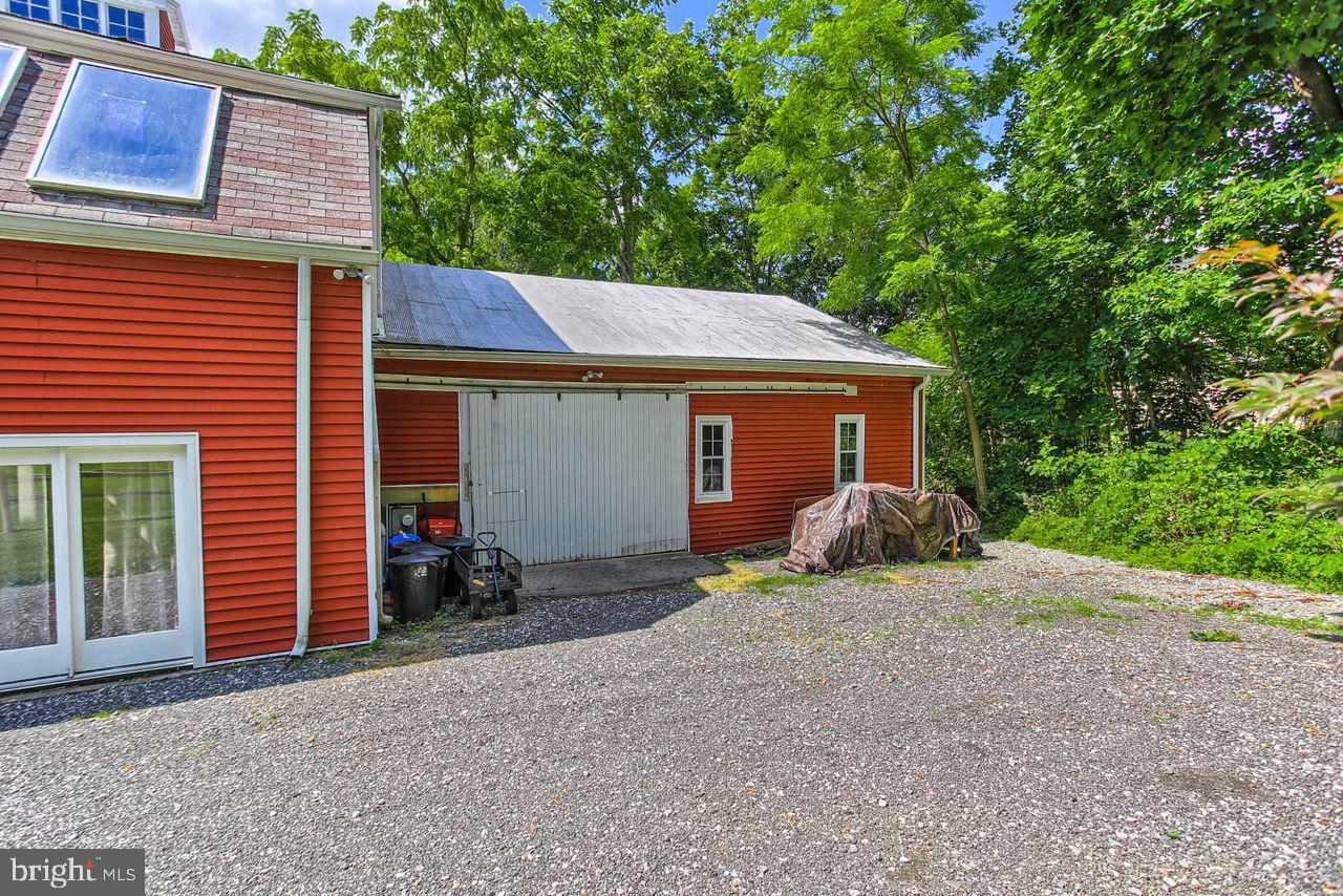 1003 Front Street Delta, PA 17314 - Photo 9 of 64 Gallery Image 9