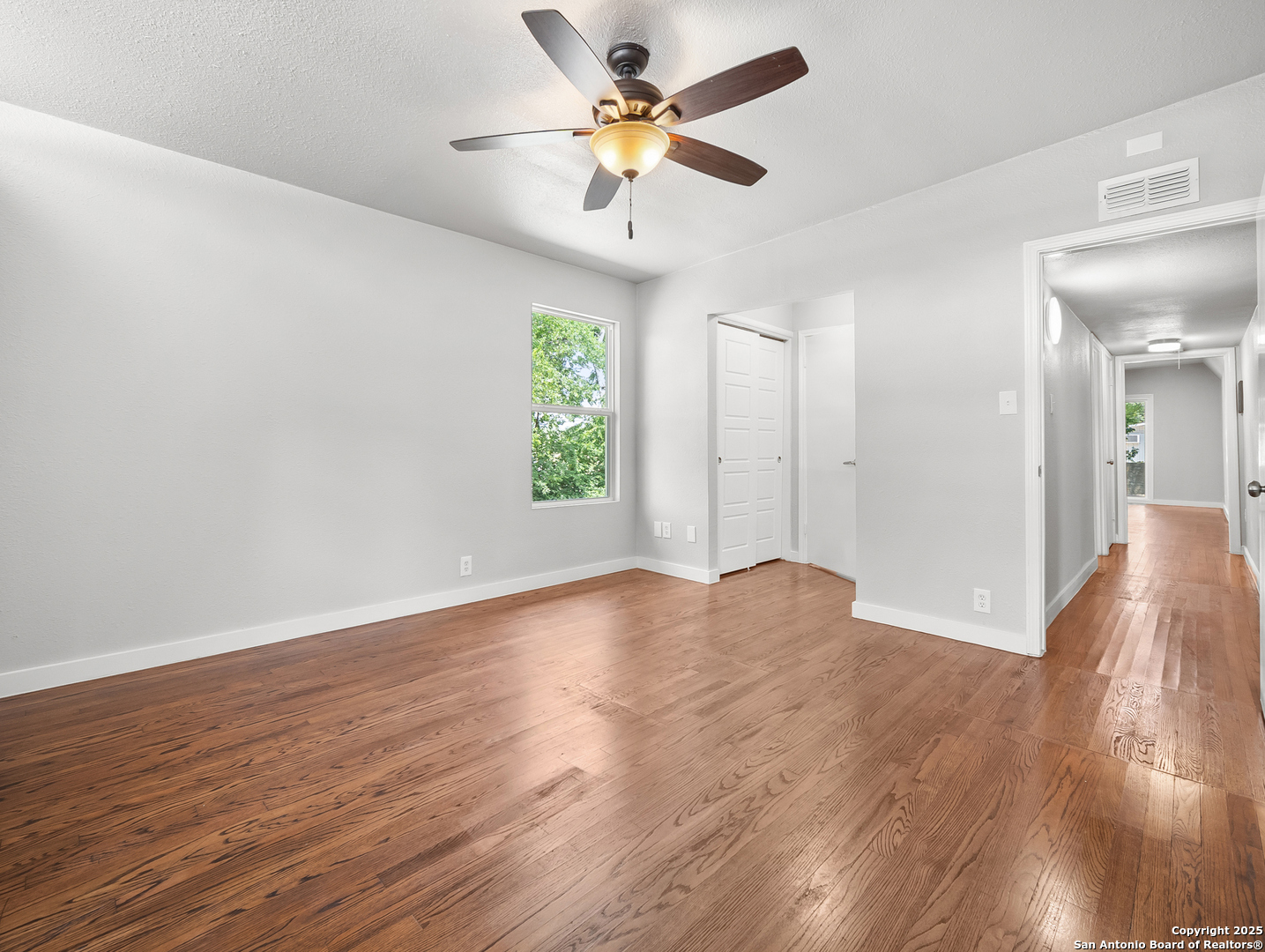 407 Sharon Drive San Antonio, TX 78216 - Photo 9 of 14