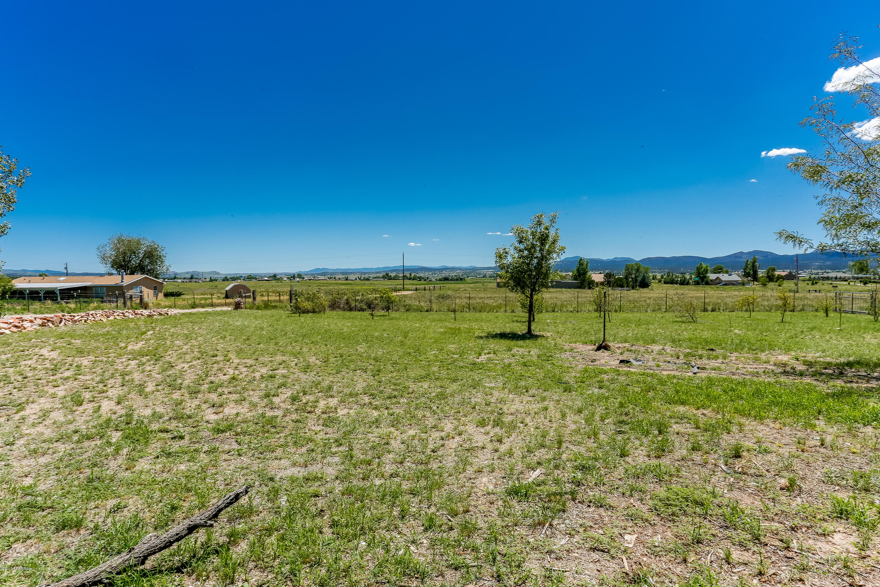 1900 West Big Sky Ranch Road Paulden, AZ 86334 - Photo 23 of 39 a view of a field with an ocean
