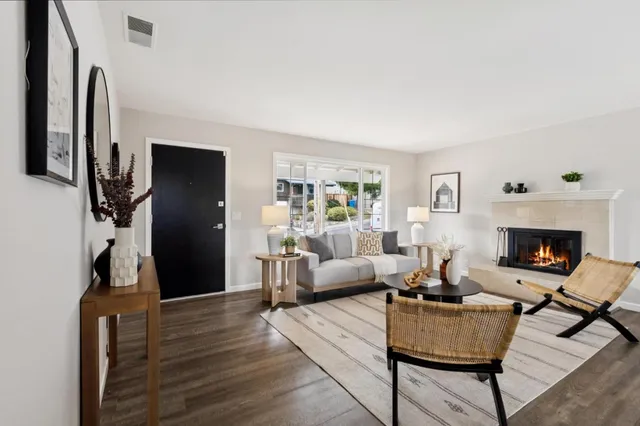 a view of a workspace with furniture