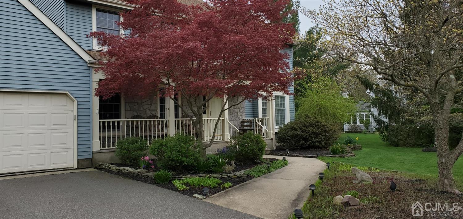 3 Interlaken Road Monmouth Junction, NJ 08852 - Photo 4 of 21 a front view of a house with garden