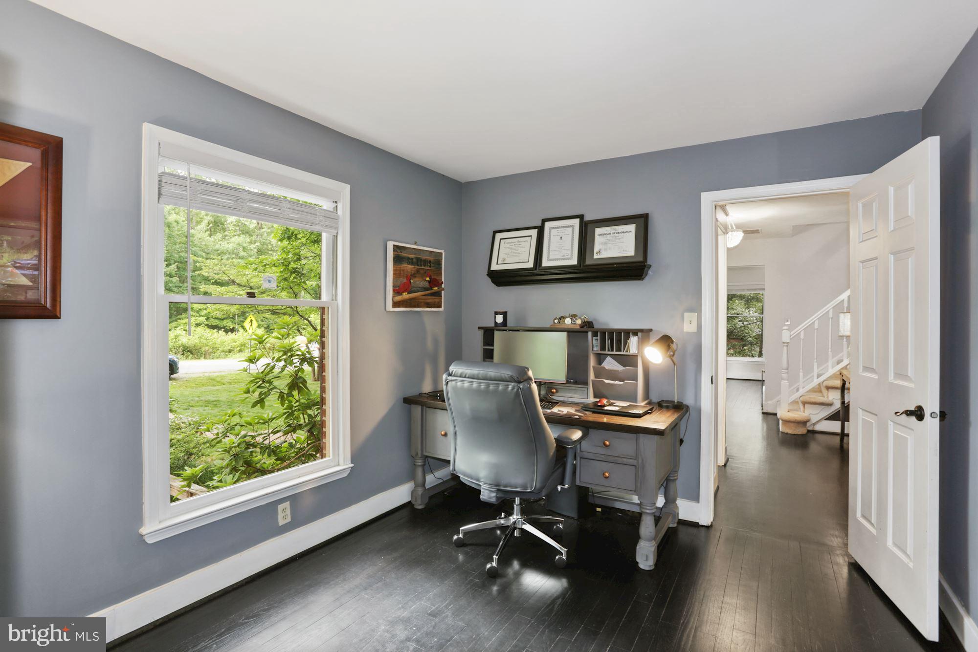 10803 Cross School Road Reston, VA 20191 - Photo 16 of 37