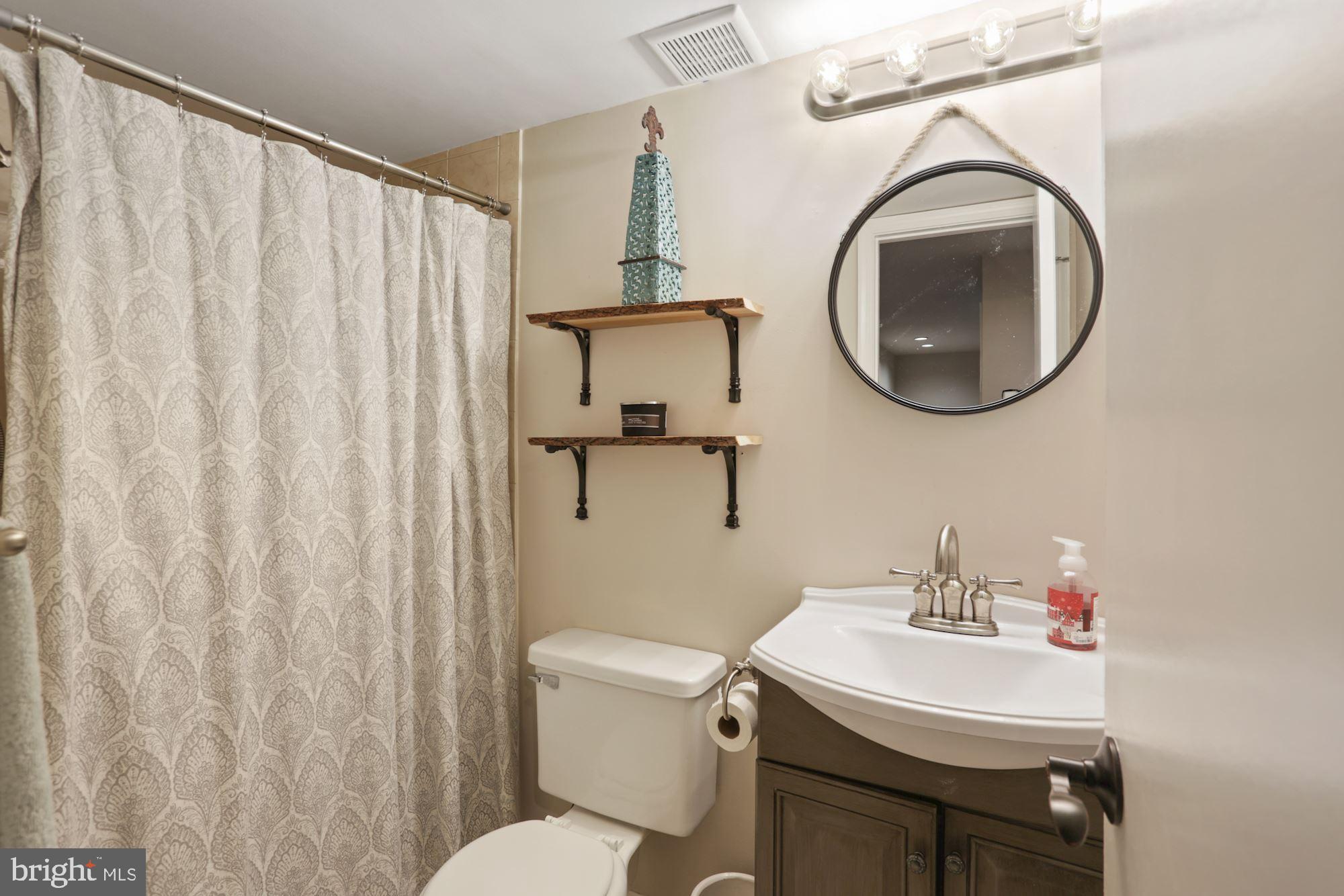 10803 Cross School Road Reston, VA 20191 - Photo 31 of 37