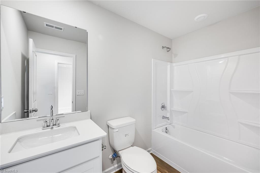 172 Plumtree Court King, NC 27021 - Photo 18 of 30