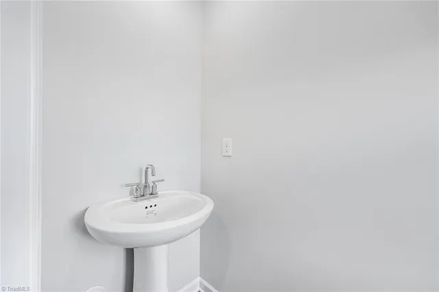 $244,999 | 172 Plumtree Court, King, NC 27021