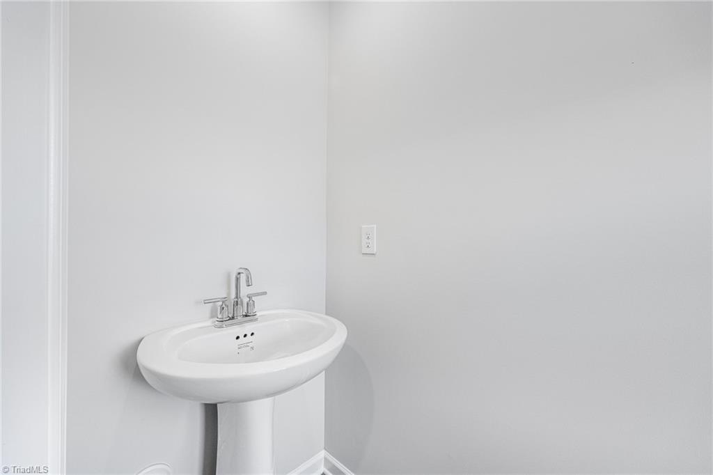 172 Plumtree Court King, NC 27021 - Photo 24 of 30