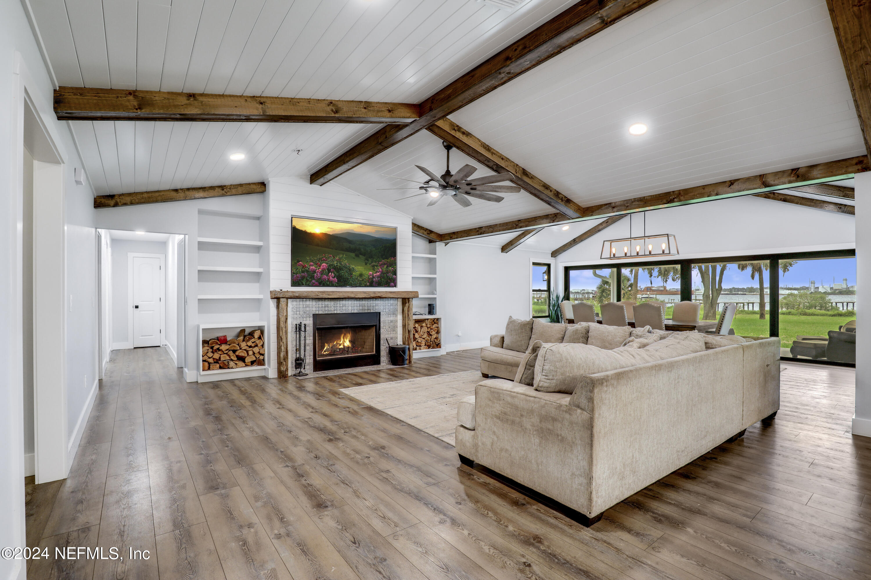 5200 Riverton Road Jacksonville, FL 32277 - Photo 25 of 90 15 Living Room